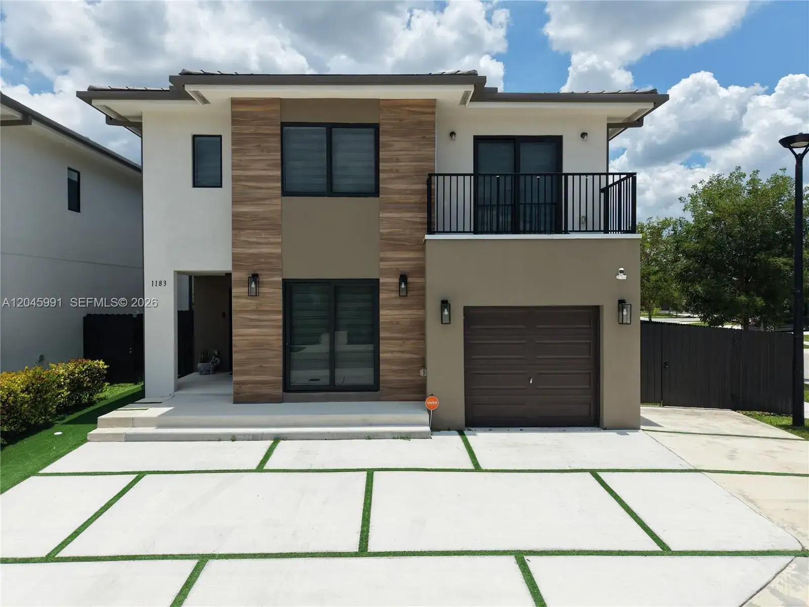 5 bedroom 4 bath Residential for sale at 1183 NW 2nd St, Florida City FL 33034