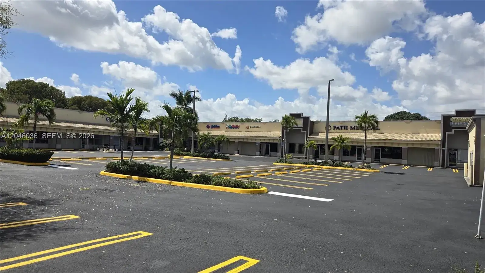 Commercial Sale for sale at 17560 NW 27 AV # 124, Miami Gardens FL 33056