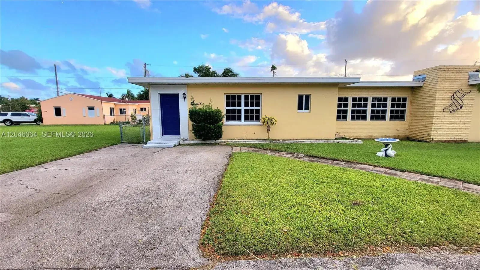 2 bedroom 2 bath Residential Lease for rent at 720 NE 5th St # 1, Hallandale Beach FL 33009