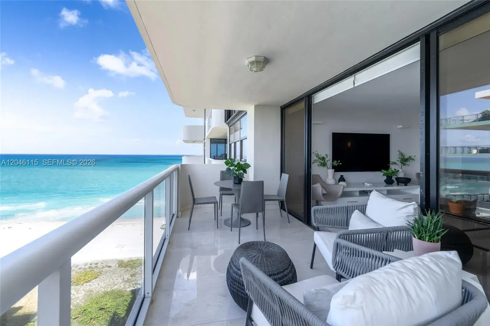 2 bedroom 2 bath Residential Lease for rent at 5757 Collins Ave # 2207, Miami Beach FL 33140