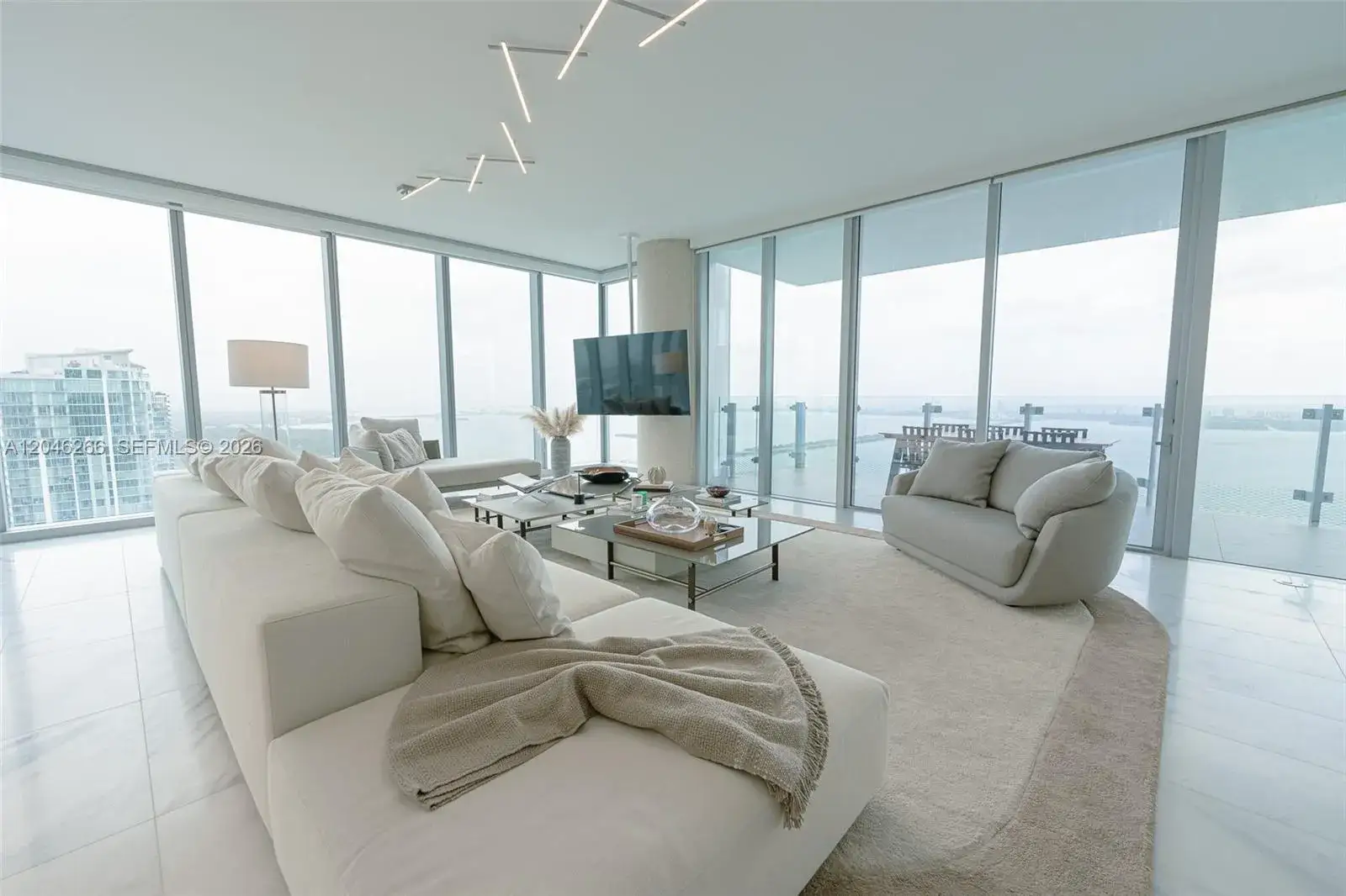 4 bedroom 4 bath Residential Lease for rent at 700 NE 26th Ter # 4901, Miami FL 33137