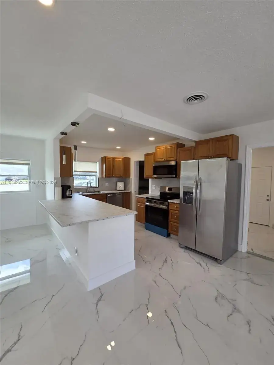 3 bedroom 2 bath Residential Lease for rent at 305 SE Airoso Blvd # 0, Port St. Lucie FL 34983