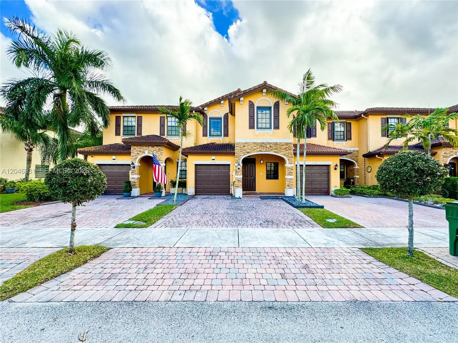 3 bedroom 2 bath Residential Lease for rent at 3740 NE 3rd Ct, Homestead FL 33033