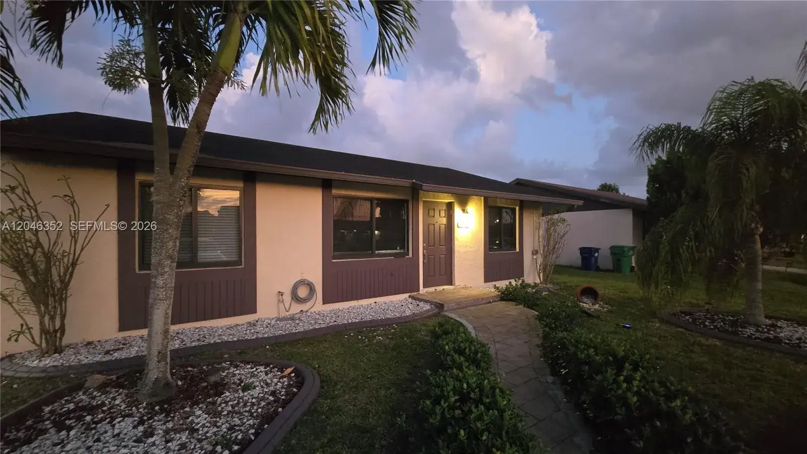 3 bedroom 2 bath Residential Lease for rent at 4737 SW 135th Pl # 4737, Miami FL 33175