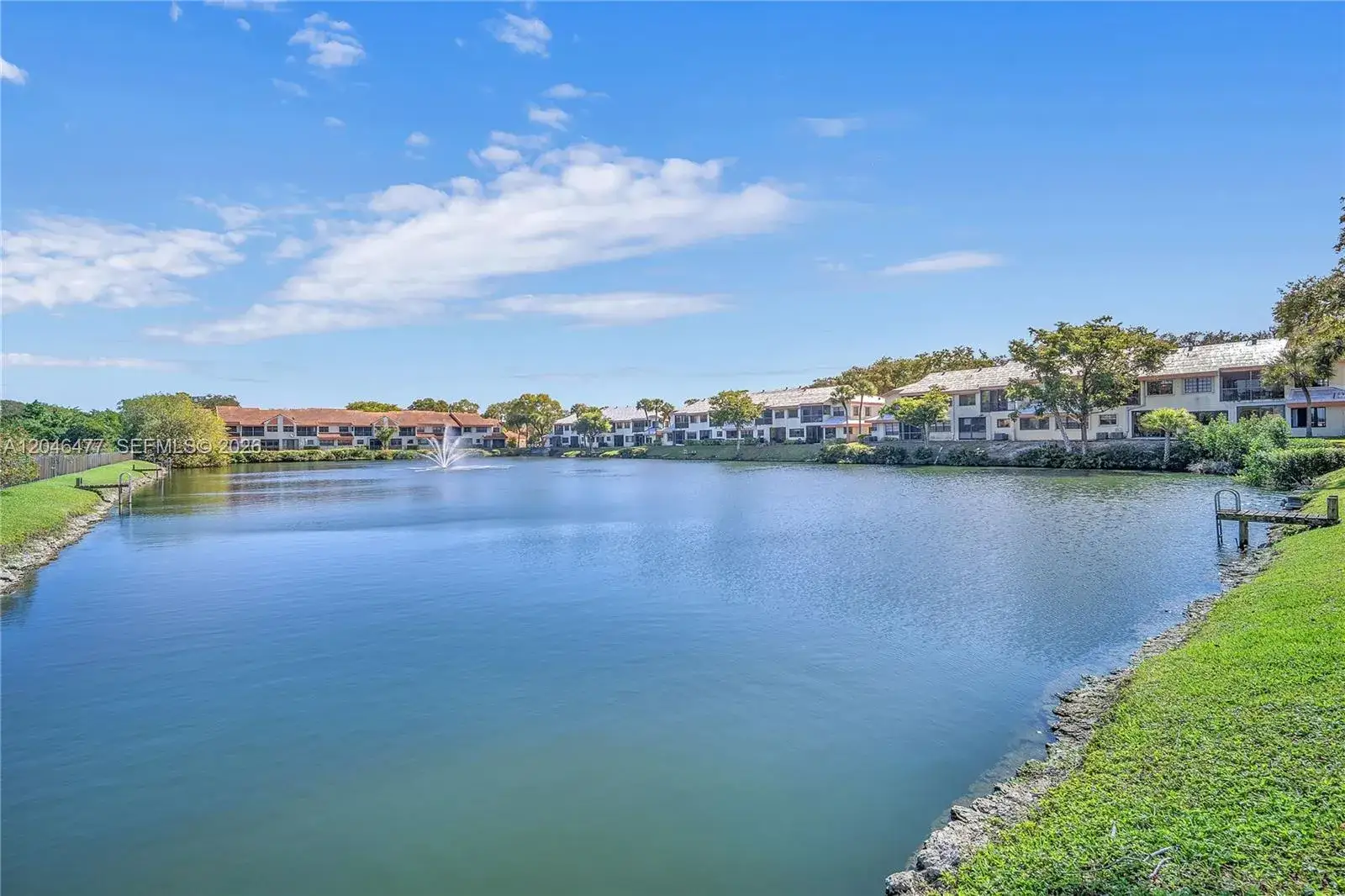 2 bedroom 2 bath Residential for sale at 3405 Emerald Oaks Dr # 207, Hollywood FL 33021