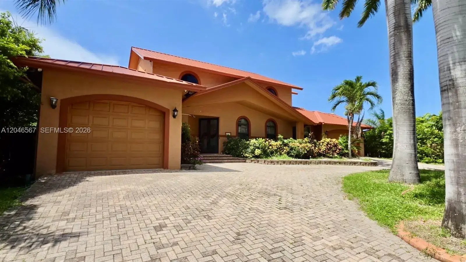 3 bedroom 3 bath Residential Lease for rent at 741 Tyler St # 0, Hollywood FL 33019