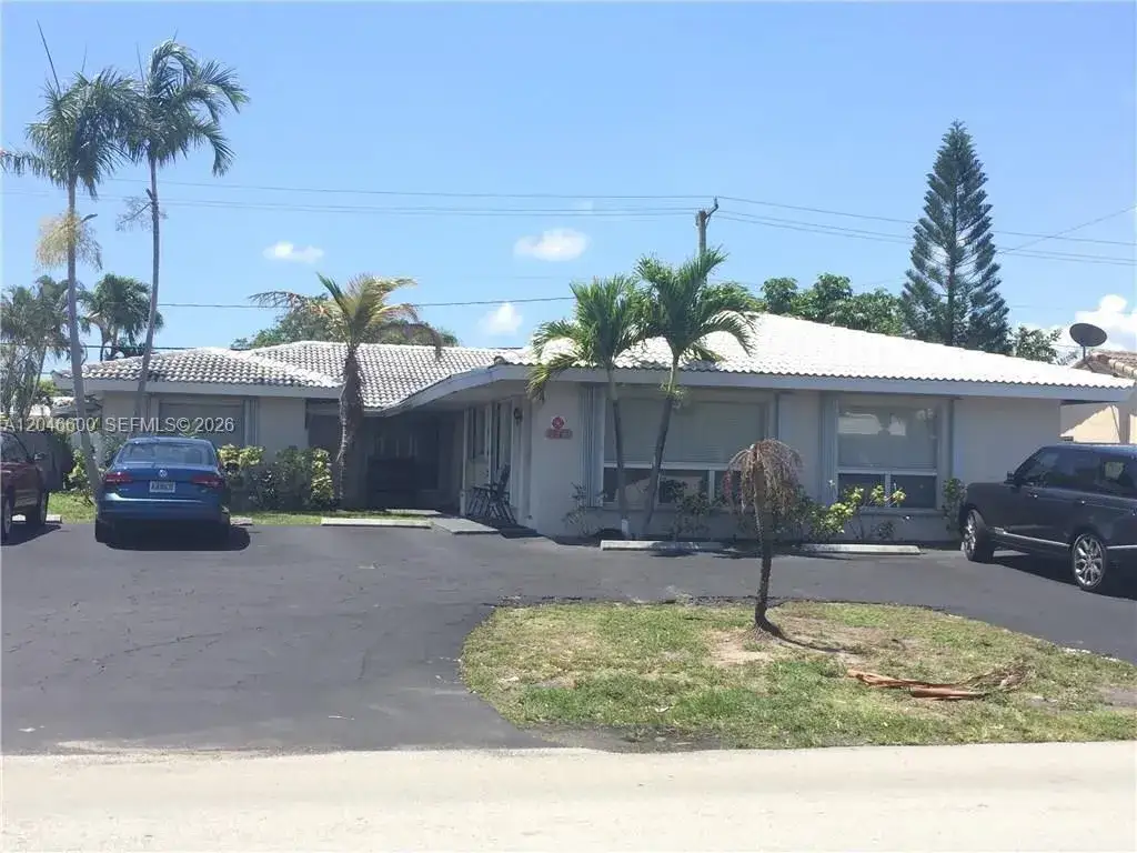 Residential Income for sale at 1960 NE 56th St, Fort Lauderdale FL 33308