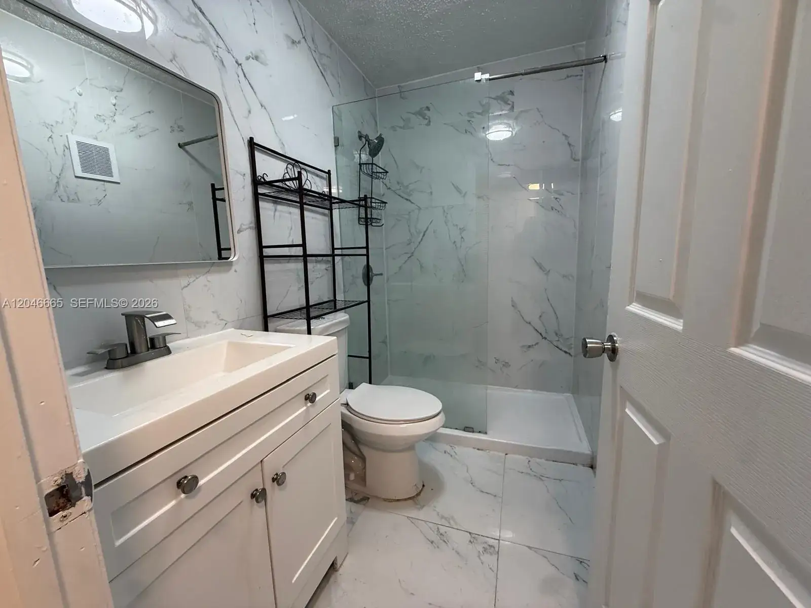 2 bedroom 1 bath Residential for sale at 400 NW 65th Avenue # 202, Margate FL 33063