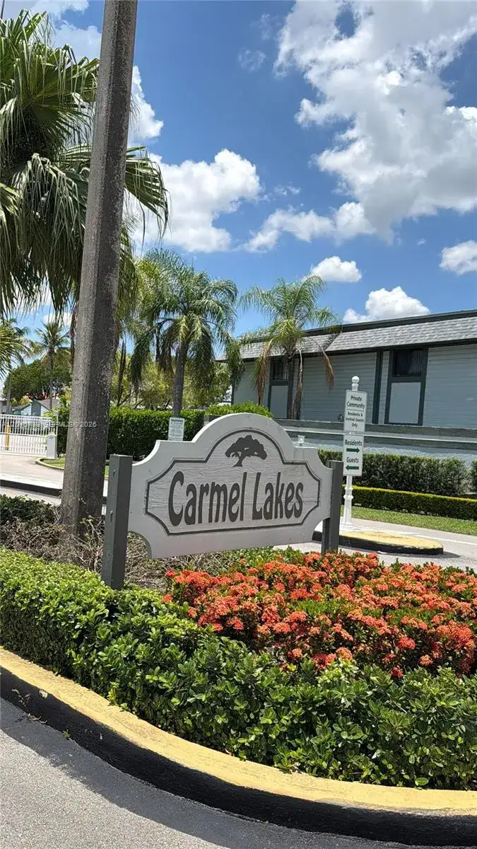 2 bedroom 2 bath Residential Lease for rent at 469 NE 207th Ln # 101, Miami FL 33179