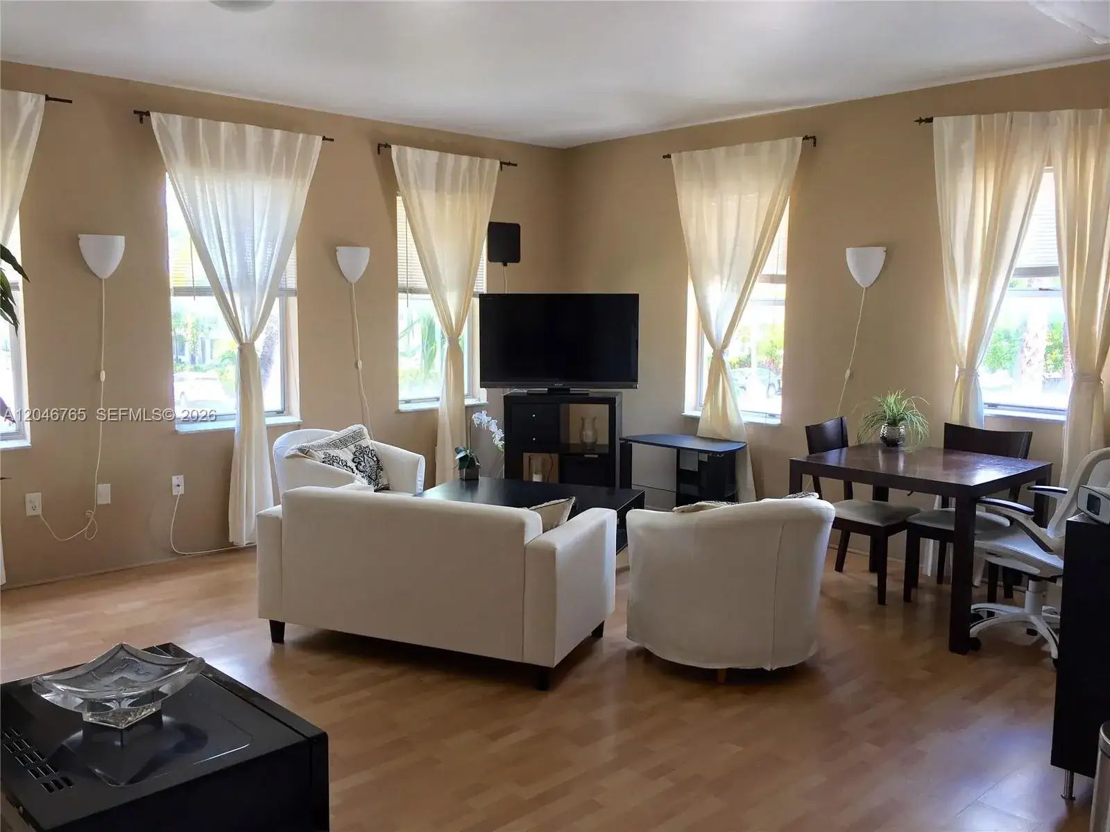 1 bath Residential for sale at 802 Euclid Ave # 201, Miami Beach FL 33139