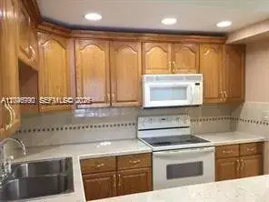 1 bedroom 1 bath Residential Lease for rent at 9301 SW 92nd Ave # A211, Miami FL 33176