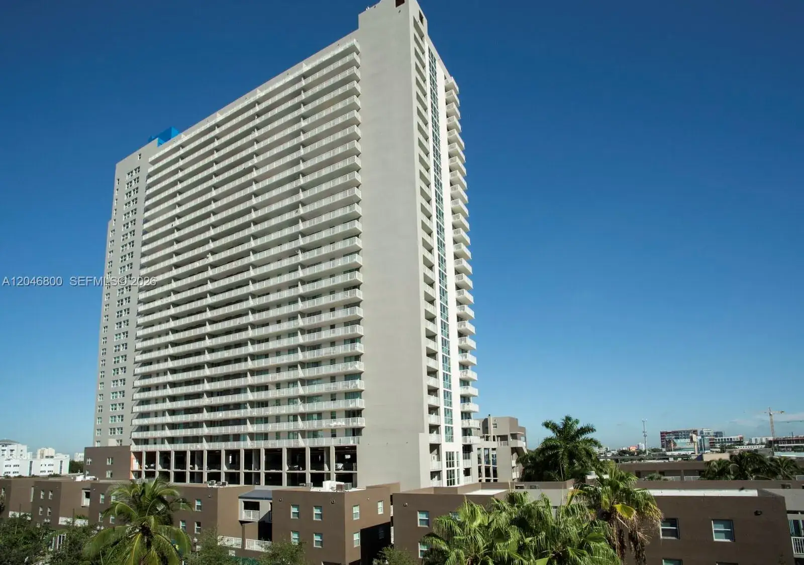 2 bedroom 1 bath Residential Lease for rent at 915 NW 1st Ave # H2707, Miami FL 33136