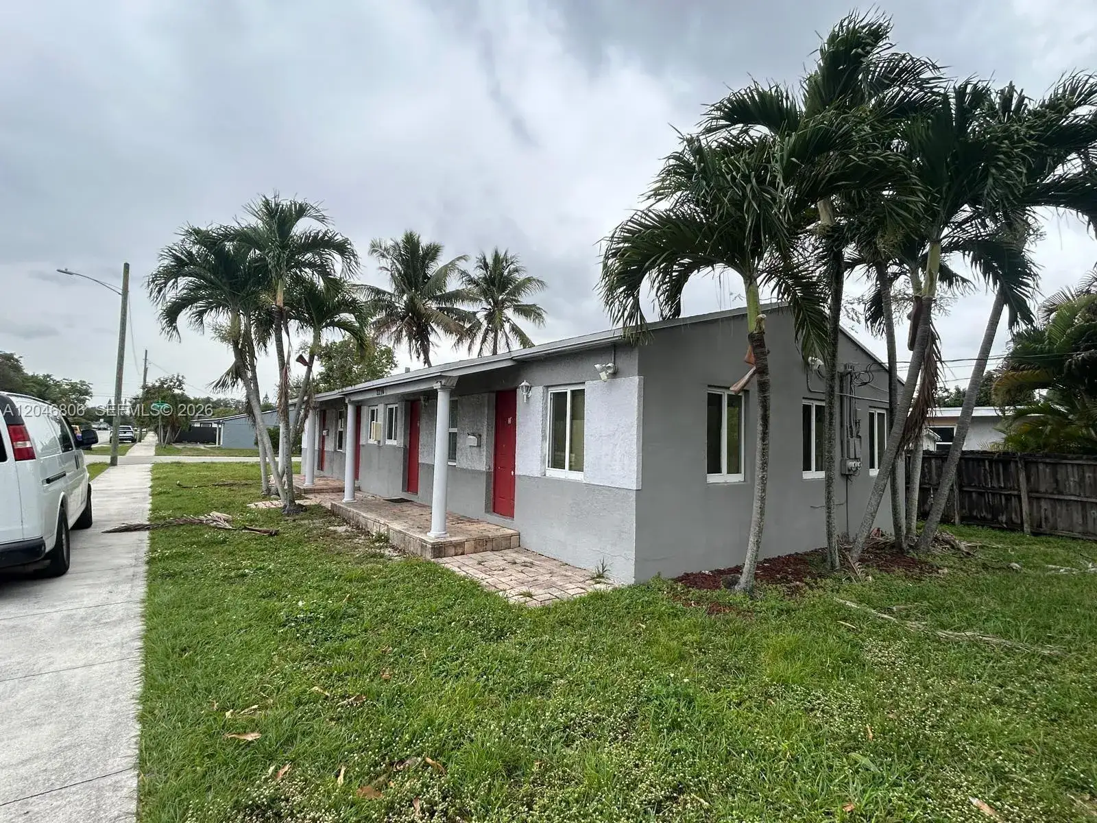 1 bedroom 1 bath Residential Lease for rent at 2214 N 25th Ave # 22161, Hollywood FL 33020