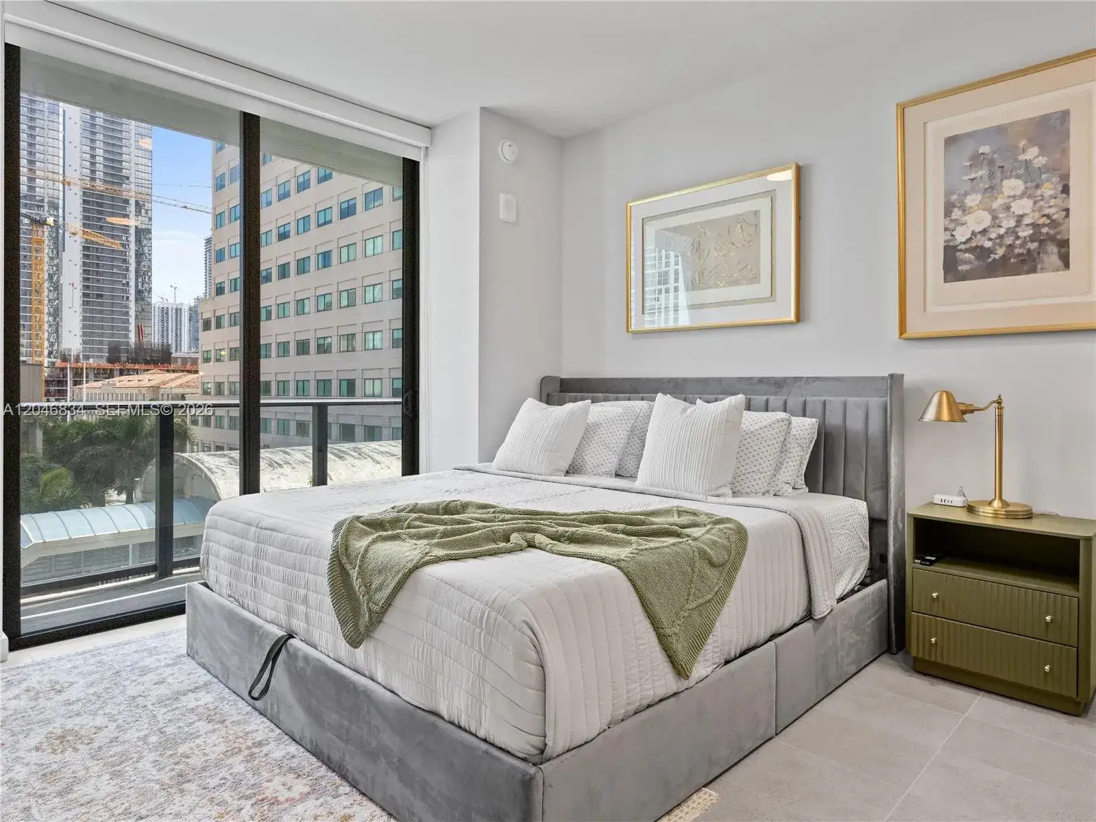 1 bath Residential Lease for rent at 121 NE 5th St # 504, Miami FL 33132