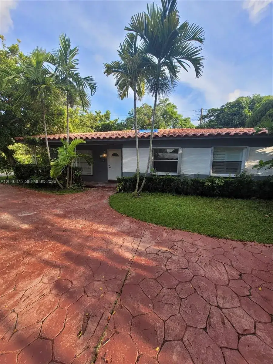 3 bedroom 3 bath Residential Lease for rent at 1132 Moffett St, Hallandale Beach FL 33009