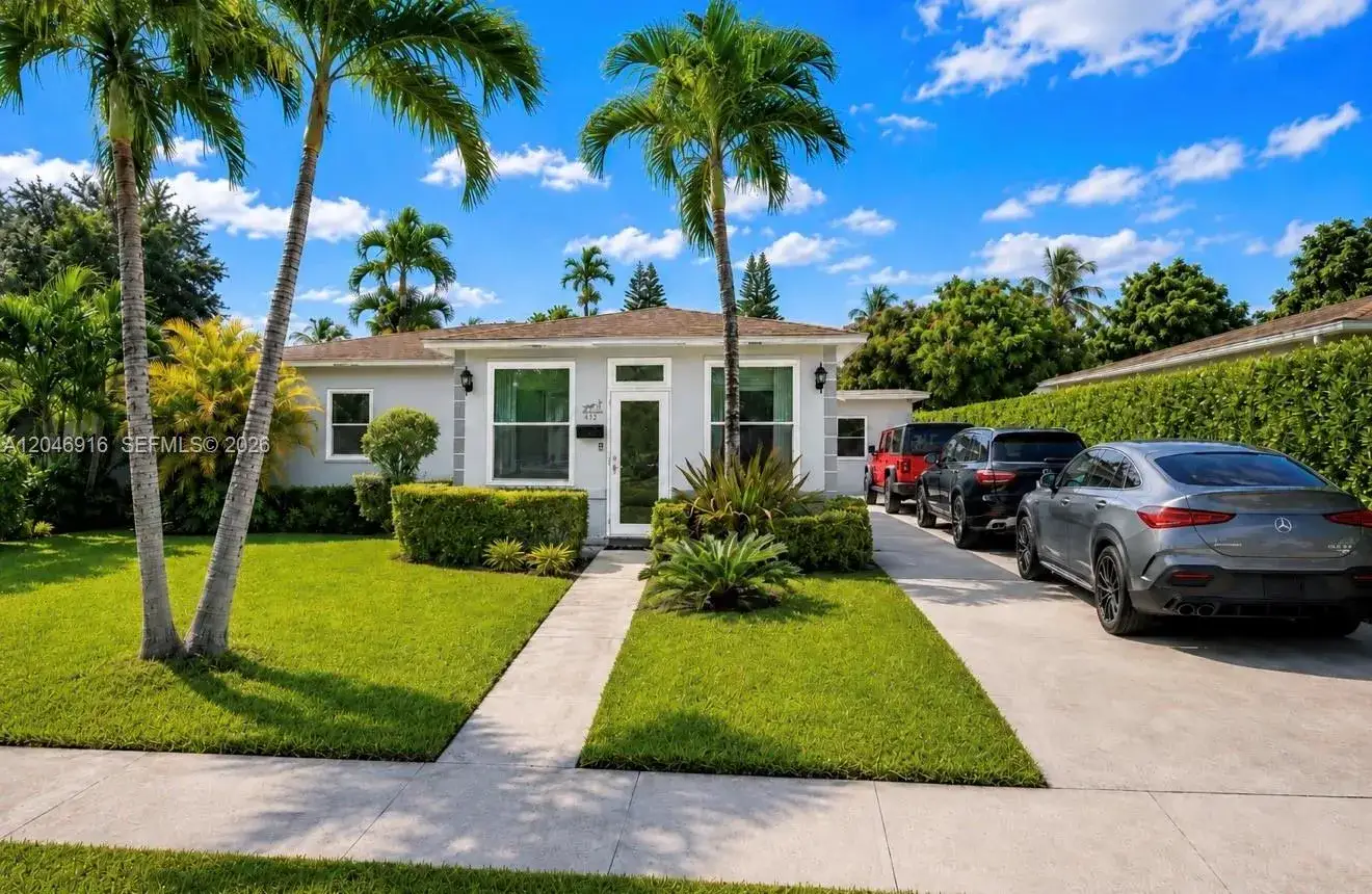 2 bedroom 1 bath Residential Lease for rent at 432 NW 103rd St # 1, Miami FL 33150