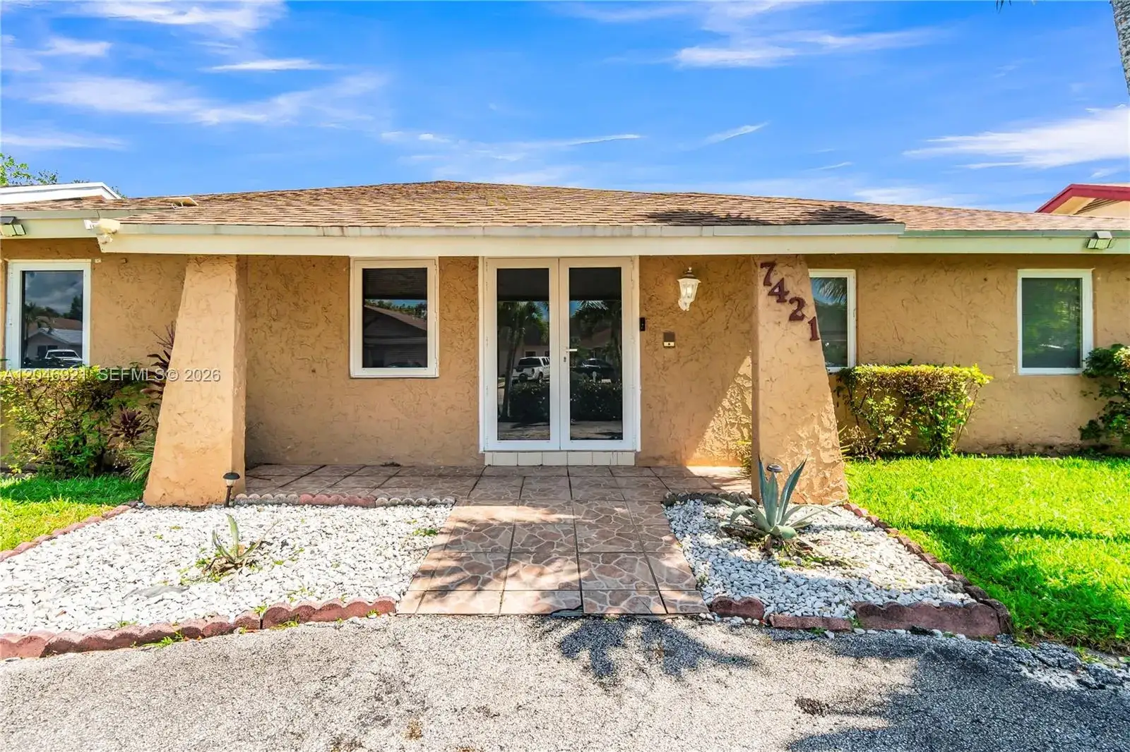 3 bedroom 2 bath Residential for sale at 7421 SW 14th Ct, North Lauderdale FL 33068