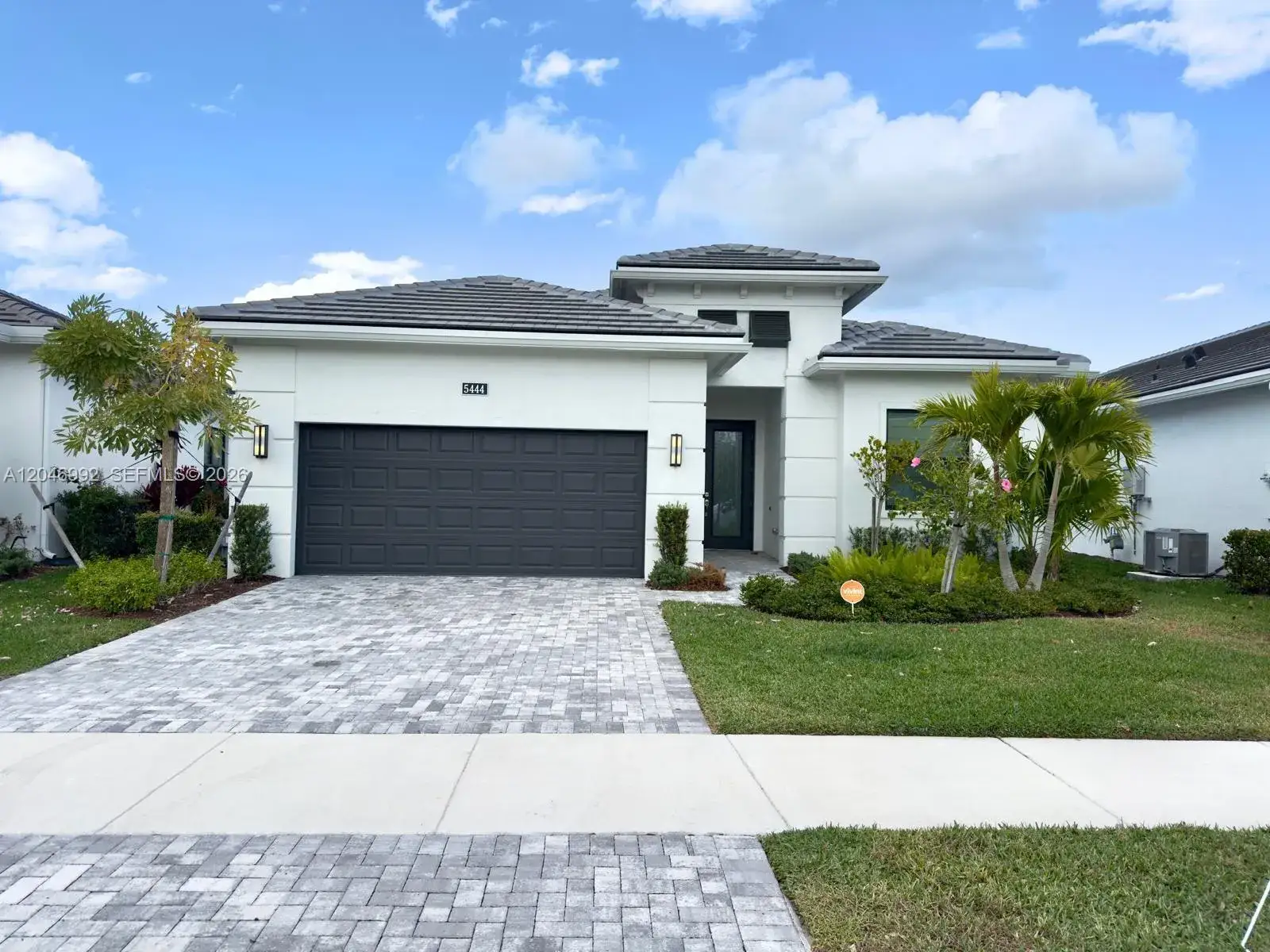 3 bedroom 3 bath Residential for sale at 5444 SW Saint Armands Way, Westlake FL 33470