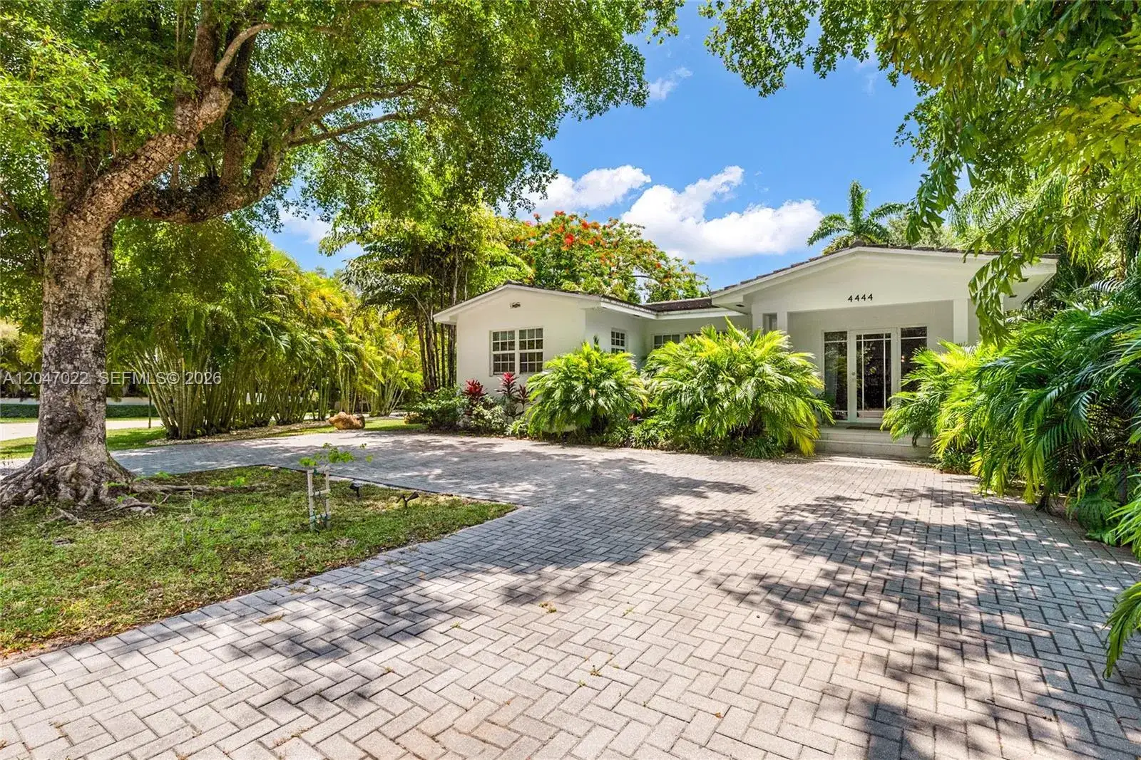 3 bedroom 3 bath Residential for sale at 4444 Ingraham Hwy, Coral Gables FL 33133