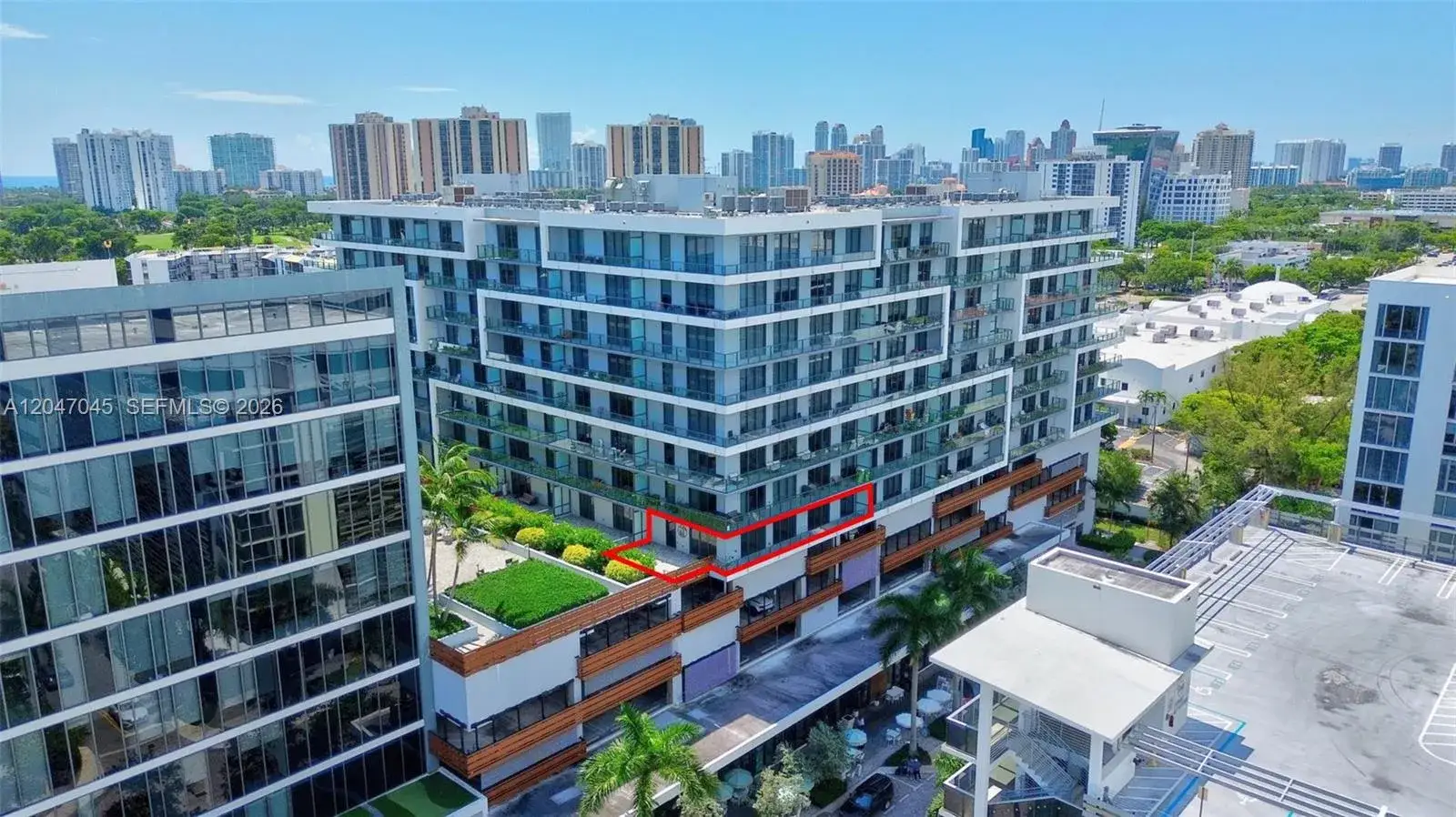 3 bedroom 3 bath Residential Lease for rent at 2960 NE 207th St # 505, Aventura FL 33180