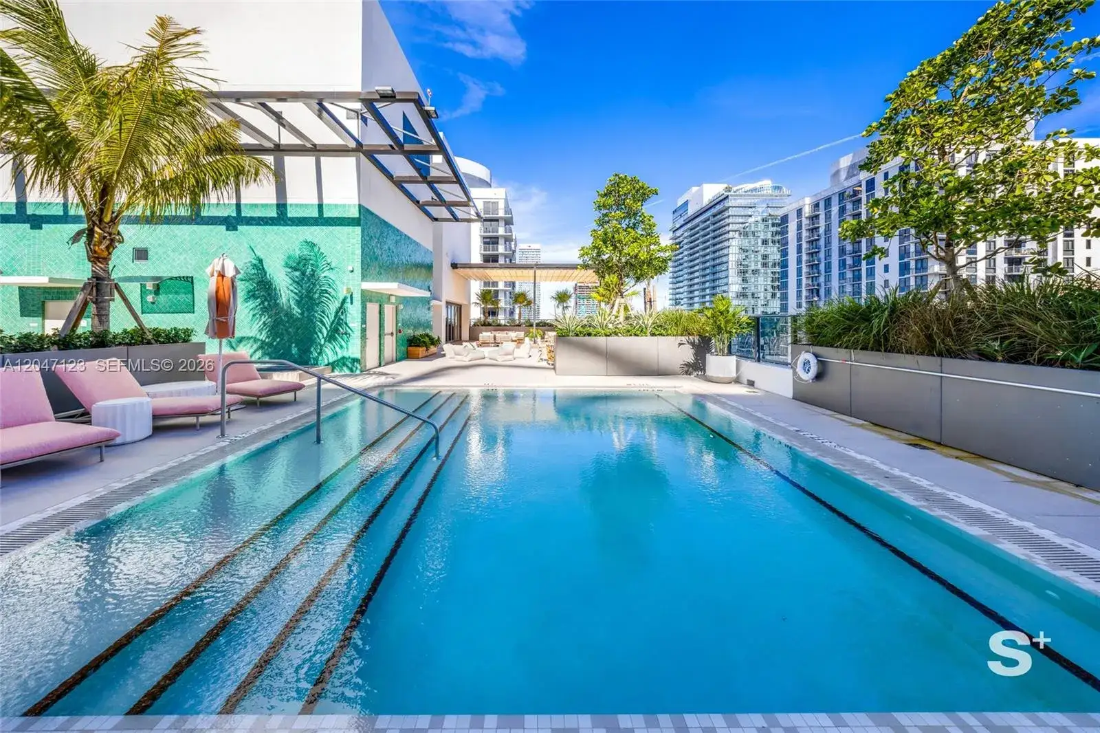 2 bedroom 2 bath Residential for sale at 11 NE 6th St # 2307, Miami FL 33132