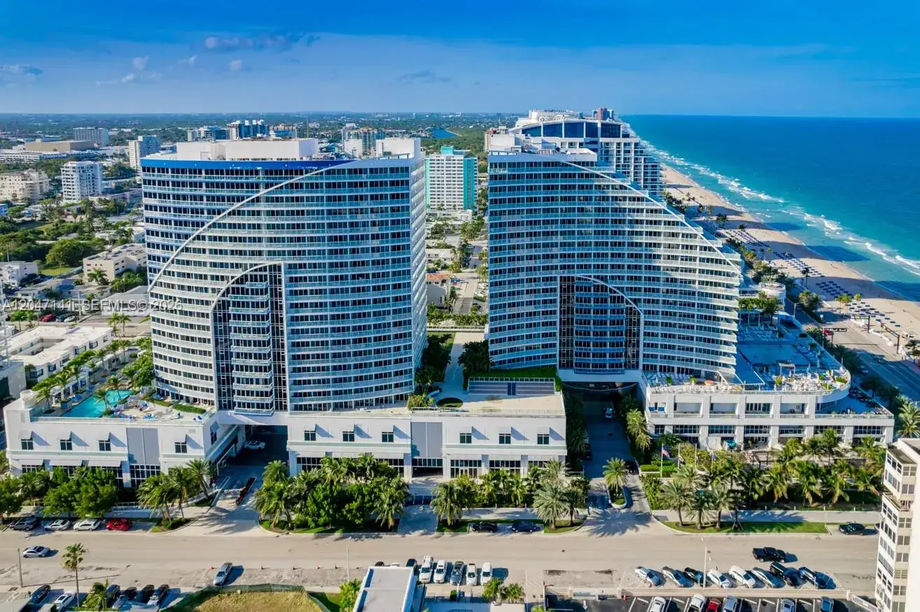 1 bedroom 1 bath Residential for sale at 3101 Bayshore Dr # 803, Fort Lauderdale FL 33304