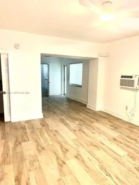 1 bedroom 1 bath Residential Lease for rent at 1553 Jefferson Ave # 1, Miami Beach FL 33139