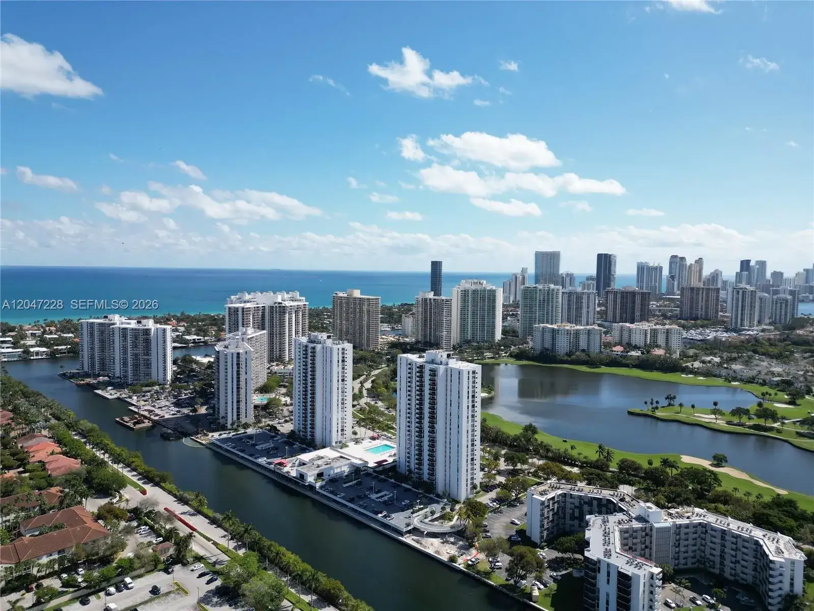 1 bedroom 1 bath Residential for sale at 3675 N Country Club Dr # 2007, Aventura FL 33180