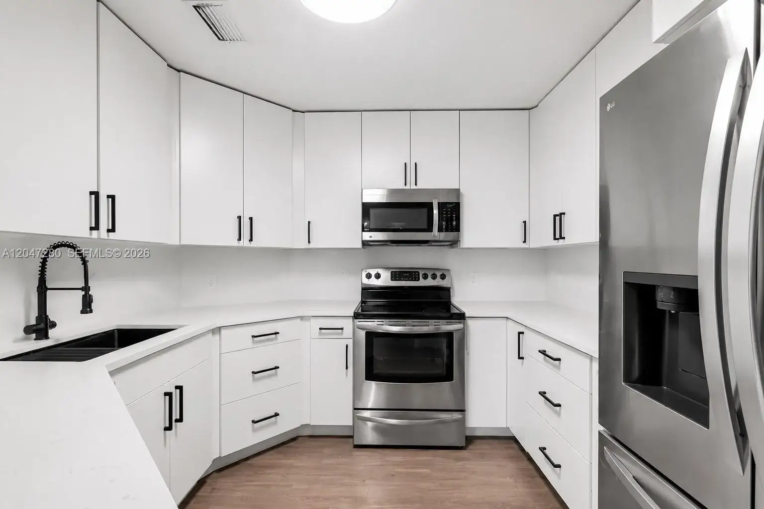 2 bedroom 2 bath Residential for sale at 12909 SW 64th Ln, Miami FL 33183