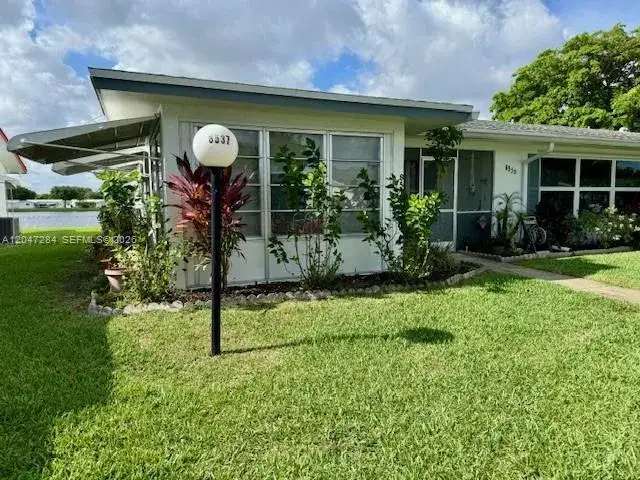 2 bedroom 2 bath Residential Lease for rent at 8537 NW 12th St # A183, Plantation FL 33322
