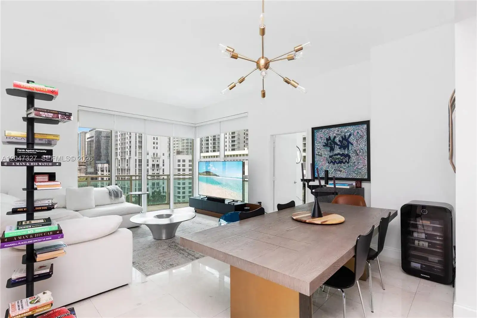 2 bedroom 2 bath Residential for sale at 951 Brickell Ave # 1011, Miami FL 33131