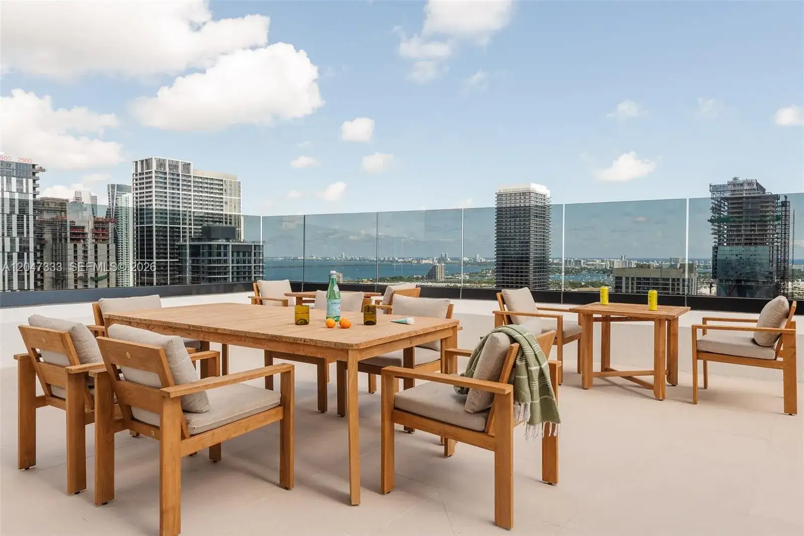 2 bedroom 2 bath Residential for sale at 225 N Miami Ave # 3412, Miami FL 33128