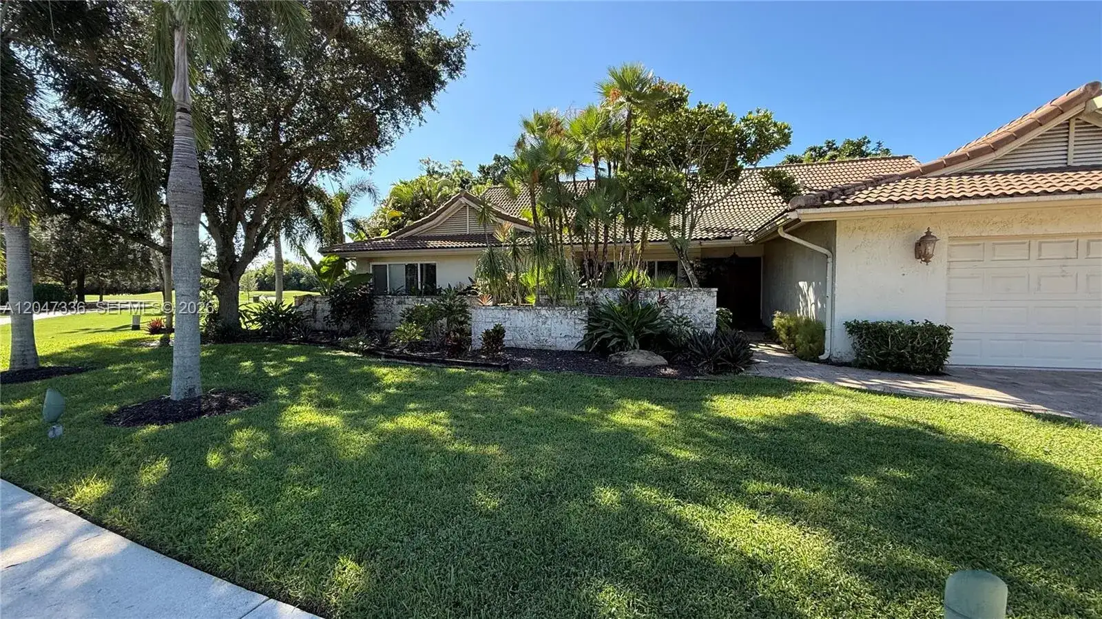 3 bedroom 3 bath Residential Lease for rent at 10134 Boca Woods Ln # 1034, Boca Raton FL 33428