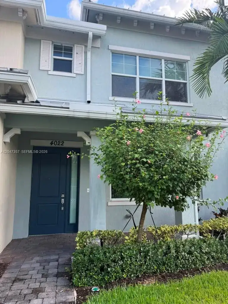 3 bedroom 2 bath Residential Lease for rent at 4022 Long Leaf Ln # 4022, Hollywood FL 33021