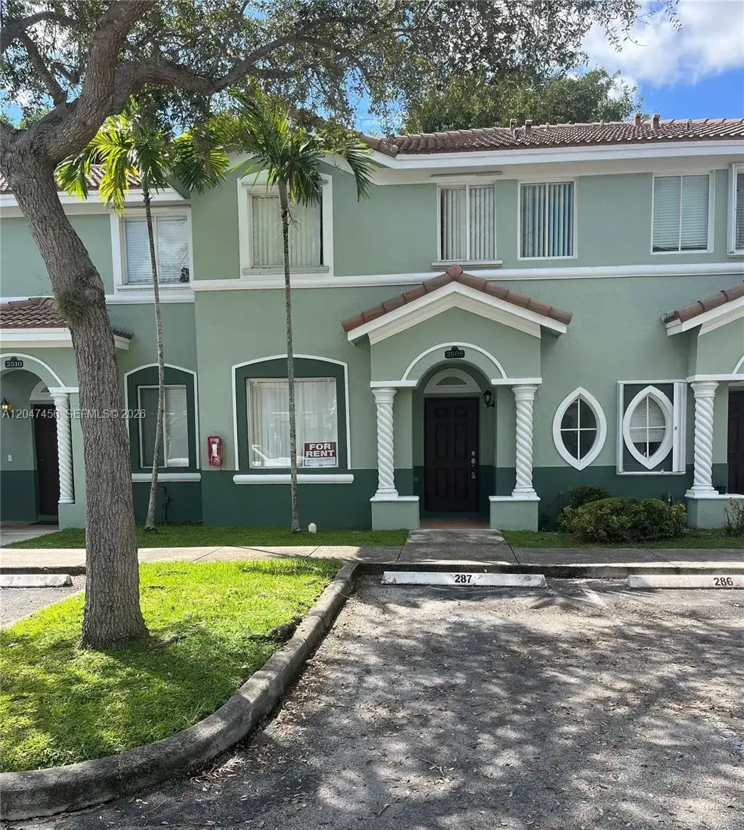 4 bedroom 3 bath Residential for sale at 2432 SE 14th Ave # 277, Homestead FL 33035