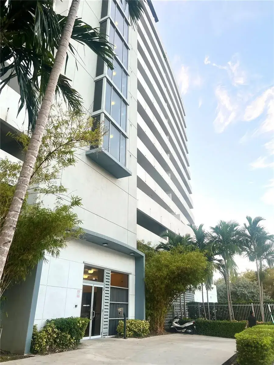 2 bedroom 2 bath Residential for sale at 36 NW 6th Ave # 1, Miami FL 33128