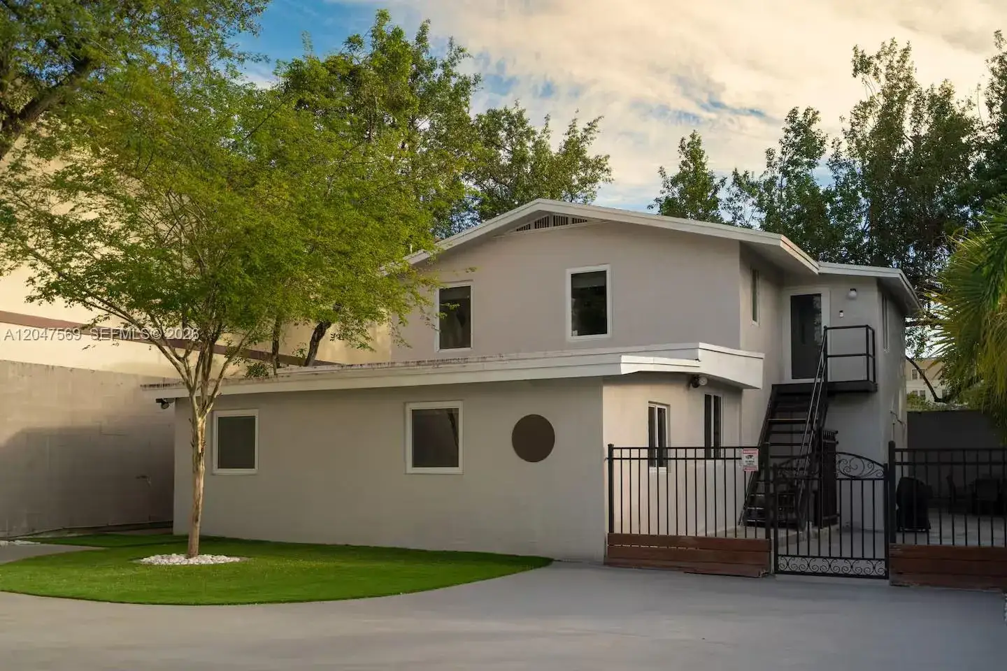 3 bedroom 2 bath Residential Lease for rent at 174 NE 55th St # 1, Miami FL 33137
