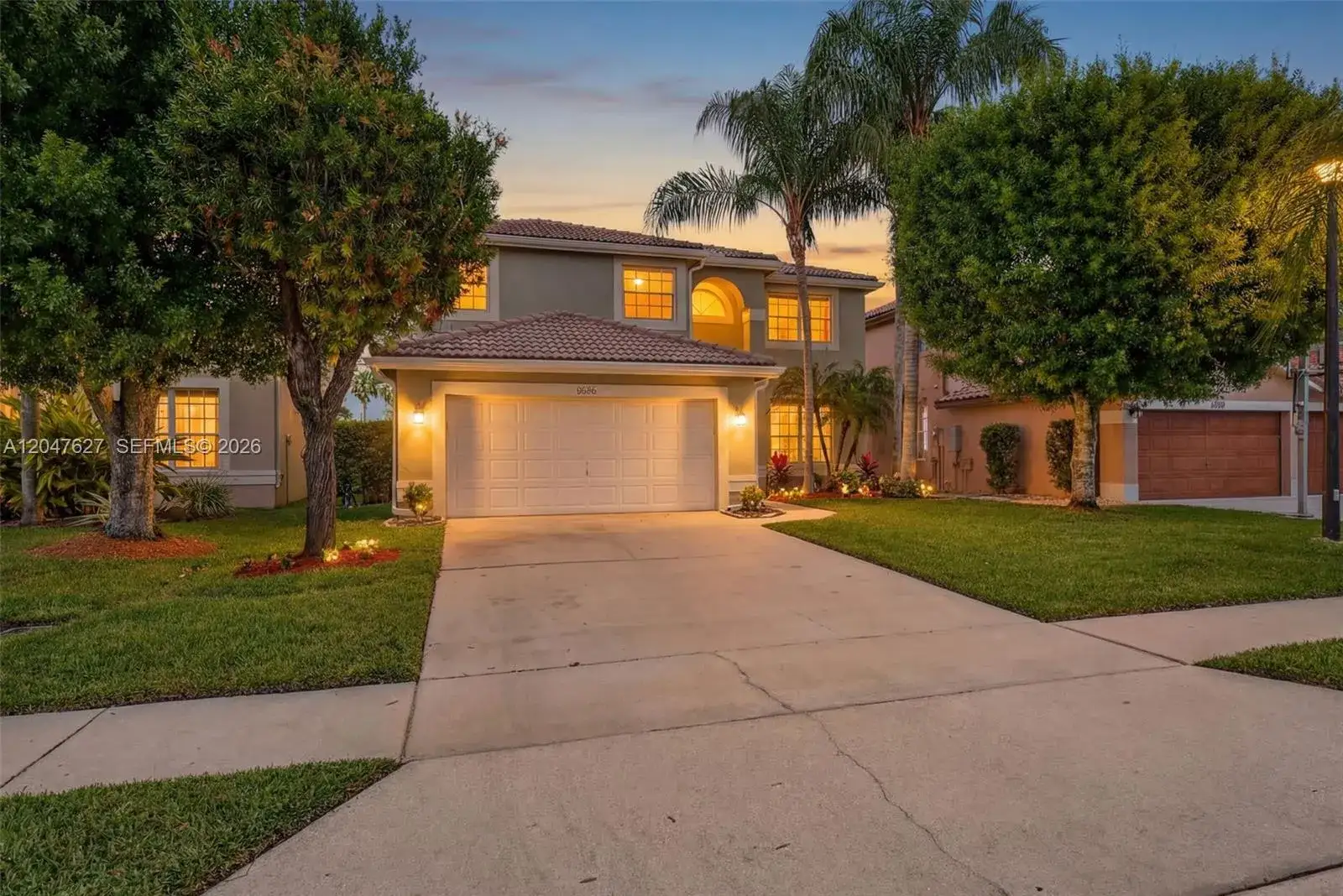 4 bedroom 3 bath Residential for sale at 9535 Fox Trot Ln, Boca Raton FL 33496