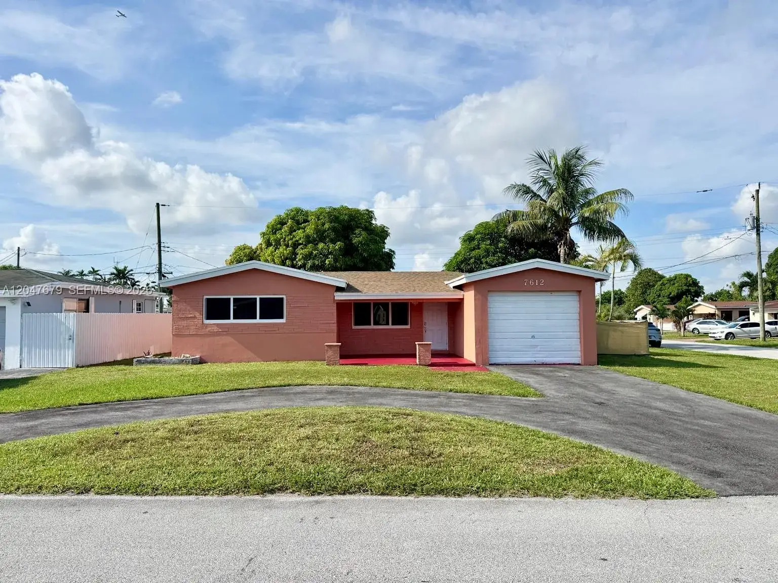 3 bedroom 2 bath Residential for sale at 7612 Plantation Blvd, Miramar FL 33023