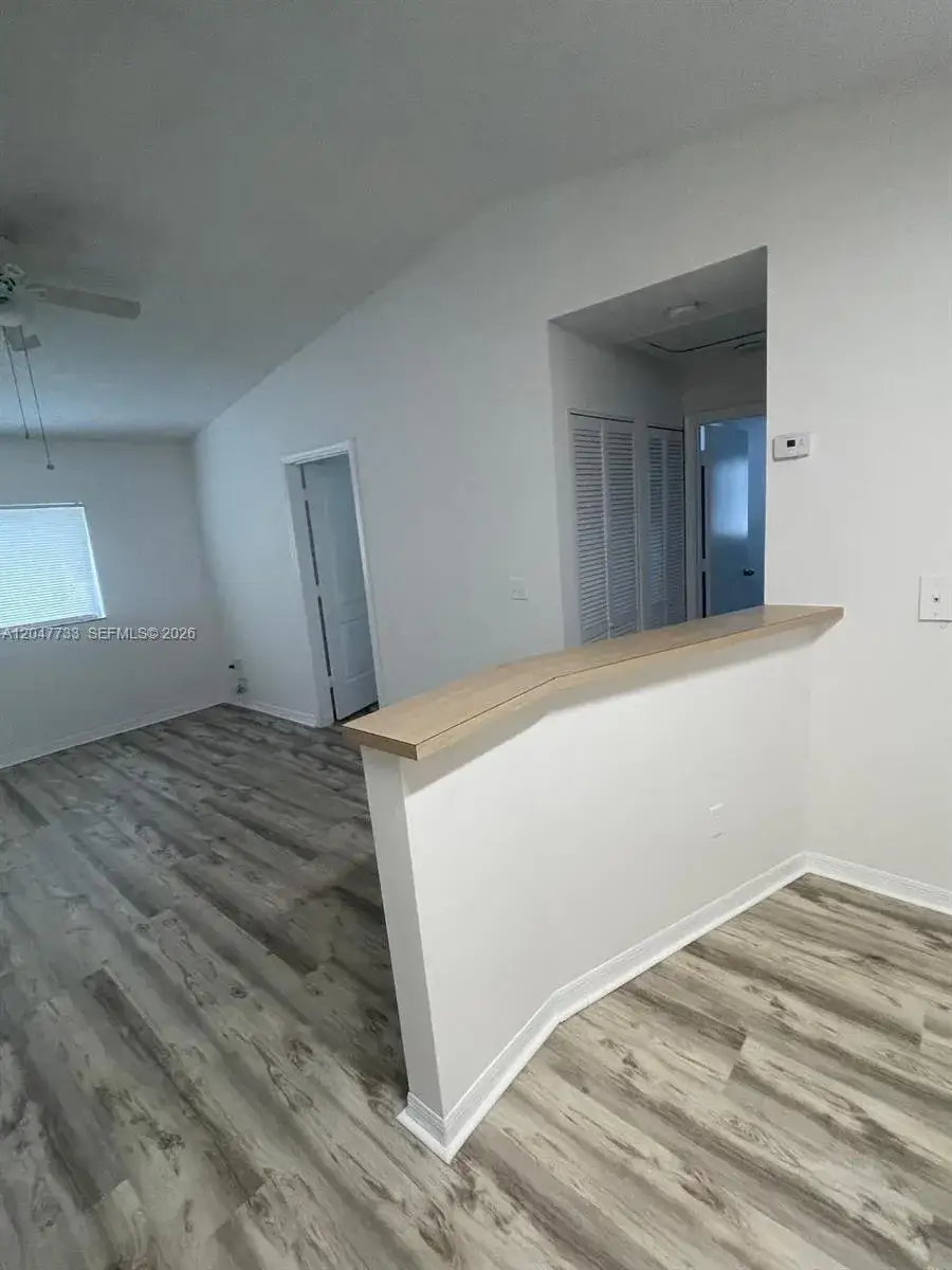 2 bedroom 1 bath Residential Lease for rent at 3660 N 56th Ave # 601, Hollywood FL 33021