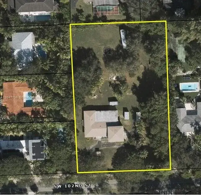 4 bedroom 2 bath Residential for sale at 5865 SW 102nd St, Pinecrest FL 33156