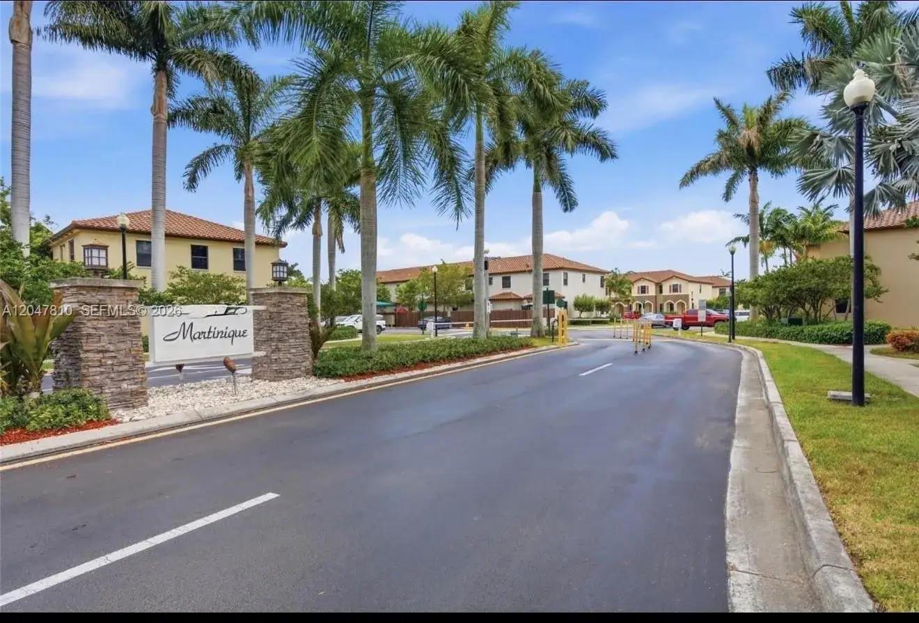 3 bedroom 2 bath Residential Lease for rent at 3208 SE 7th St # 0, Homestead FL 33033