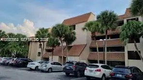 2 bedroom 2 bath Residential Lease for rent at 461 Ives Dairy Rd # 2, Miami FL 33179