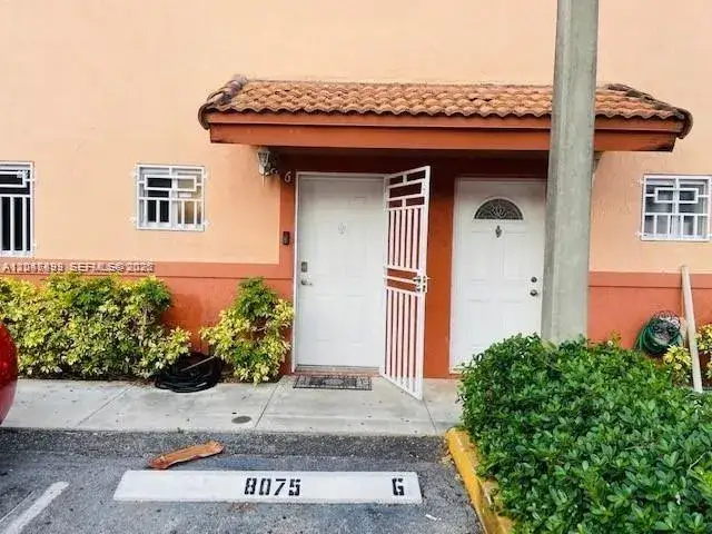2 bedroom 2 bath Residential Lease for rent at 8075 NW 8th St # 6, Miami FL 33126