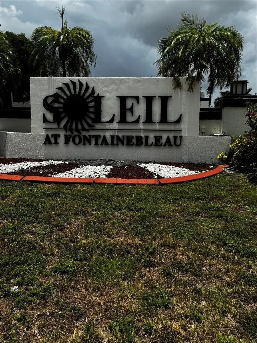 1 bedroom 1 bath Residential Lease for rent at 9731 Fontainebleau Blvd # F214, Miami FL 33172