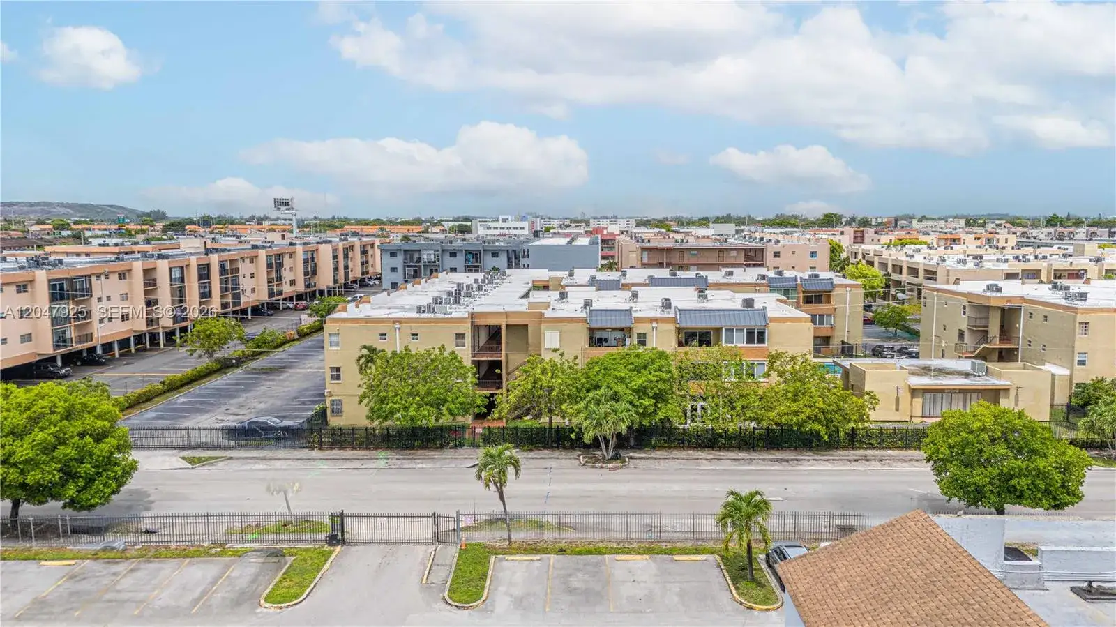 2 bedroom 1 bath Residential for sale at 6070 W 18th Ave # 209, Hialeah FL 33012