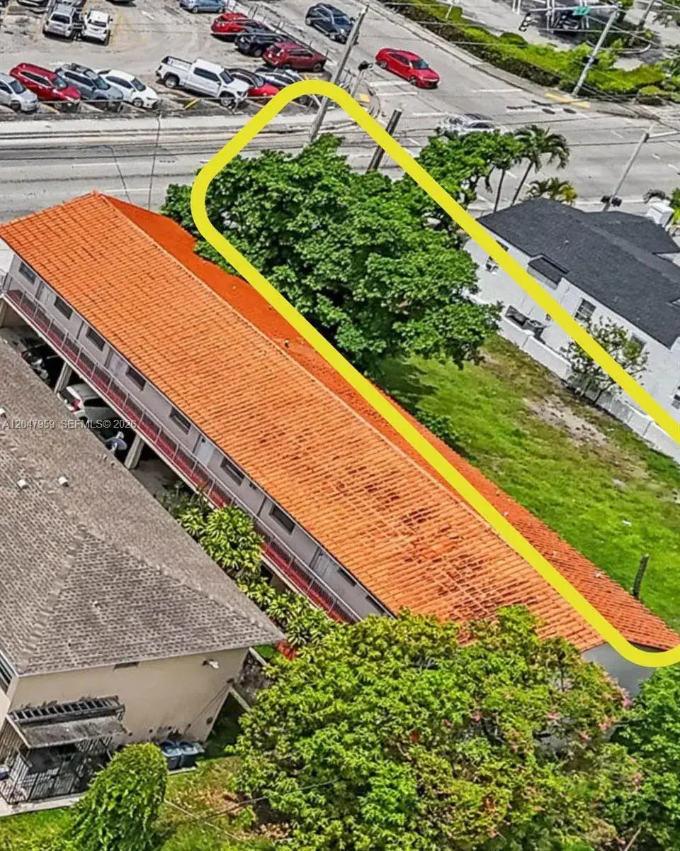 Commercial Land for sale at 1877 SW 7th St, Miami FL 33135