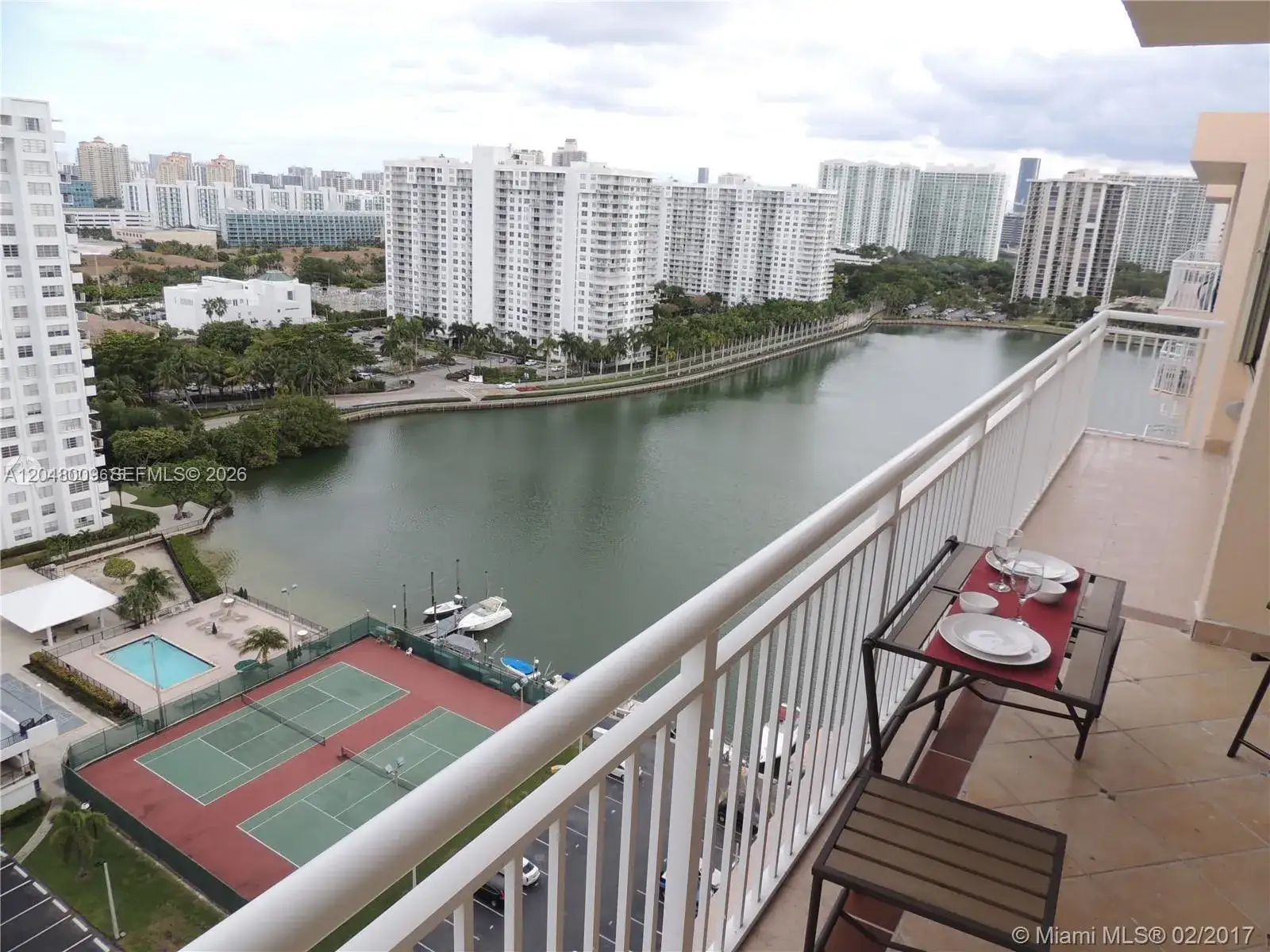 2 bedroom 2 bath Residential for sale at 18061 Biscayne Blvd, Aventura FL 33160