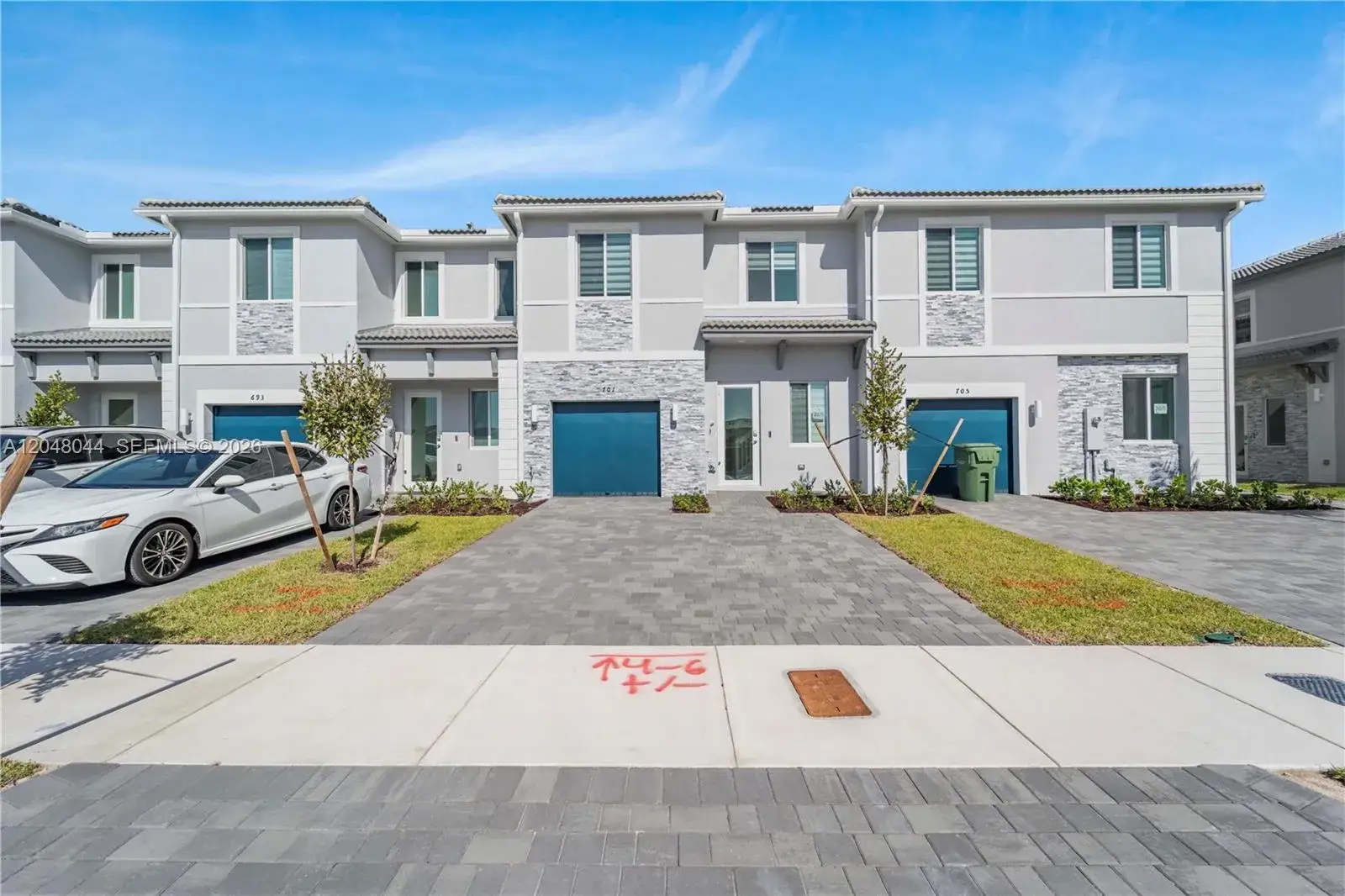4 bedroom 3 bath Residential Lease for rent at 701 SE 13th St Cir, Homestead FL 33034