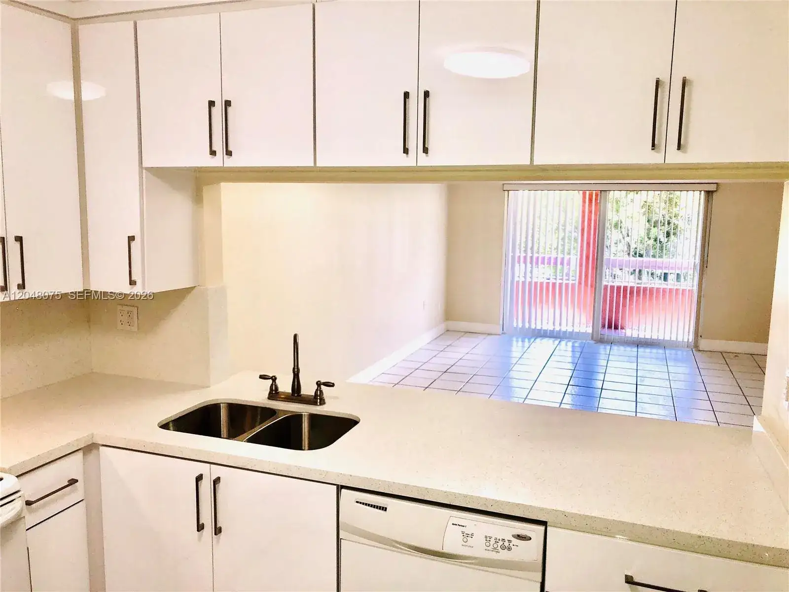 2 bedroom 1 bath Residential Lease for rent at 7830 Camino Real # K310, Miami FL 33143
